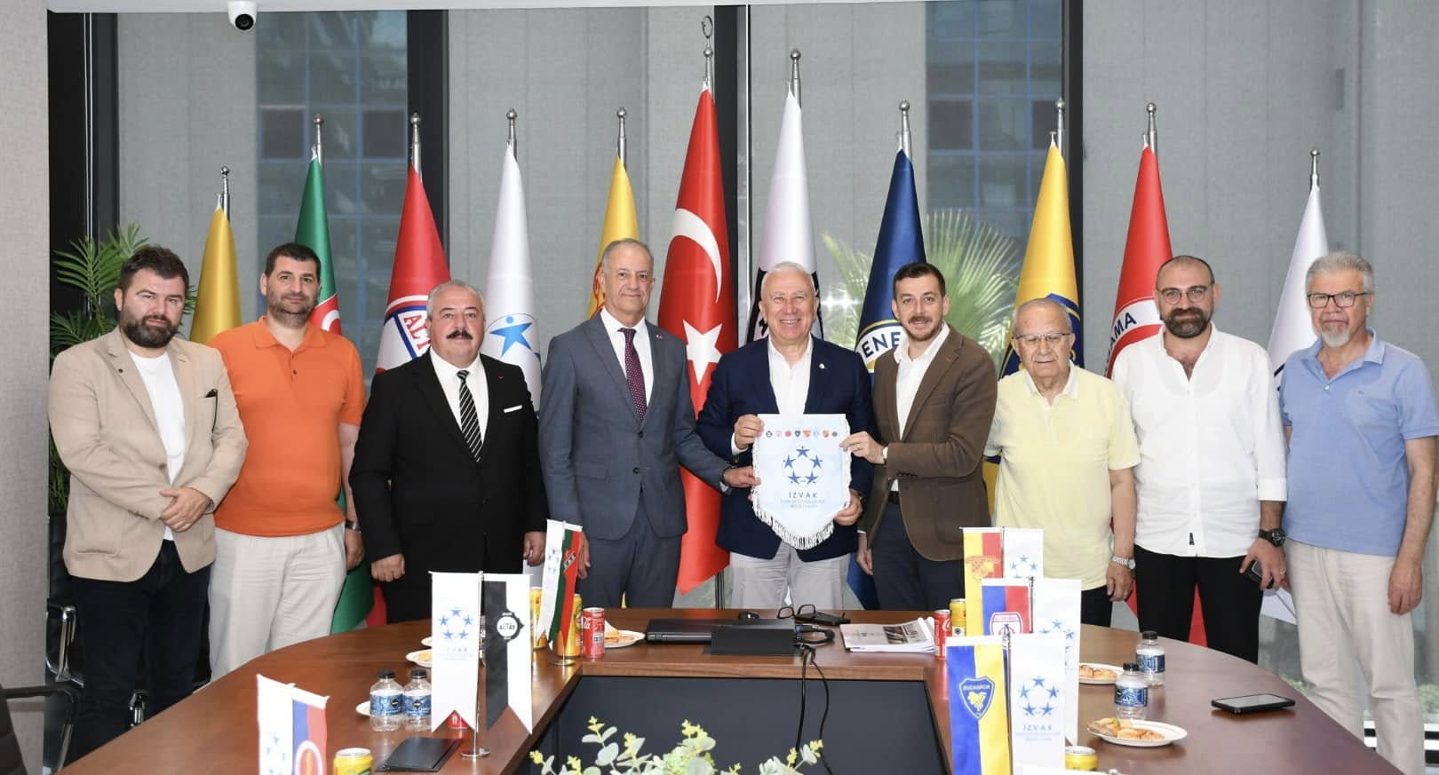 İZMİR BÜYÜKŞEHİR BELEDİYESİNDEN VAKFIMIZA ZİYARET…